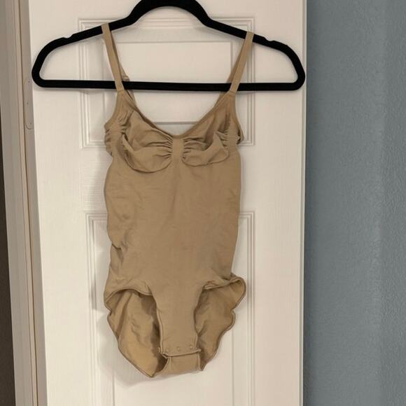 NWOT Skims Seamless Sculpt Brief Bodysuit - L - Picture 1 of 4